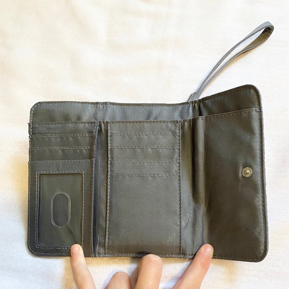 Vera Bradley wristlet. - Picture 3 of 3